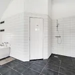 Nyaraló In With 3 Bedrooms, Sauna And Internet Ebeltoft