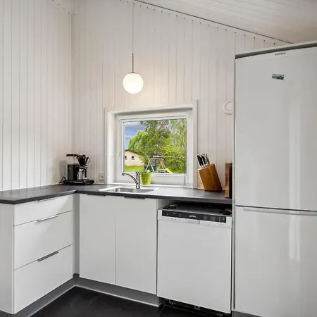 In With 3 Bedrooms, Sauna And Internet Dom wakacyjny