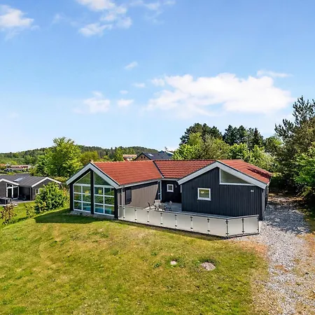 In With 3 Bedrooms, Sauna And Internet * Ebeltoft