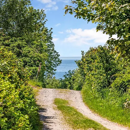 In With 3 Bedrooms, Sauna And Internet Hébergement de vacances Ebeltoft